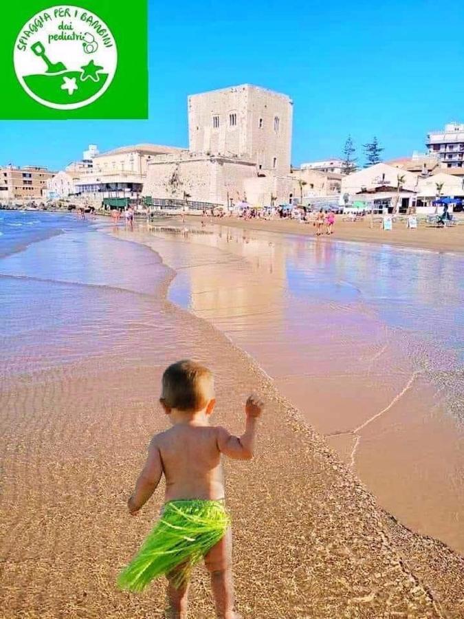 A Pozzallo Vicino Al Mare Villa Luaran gambar