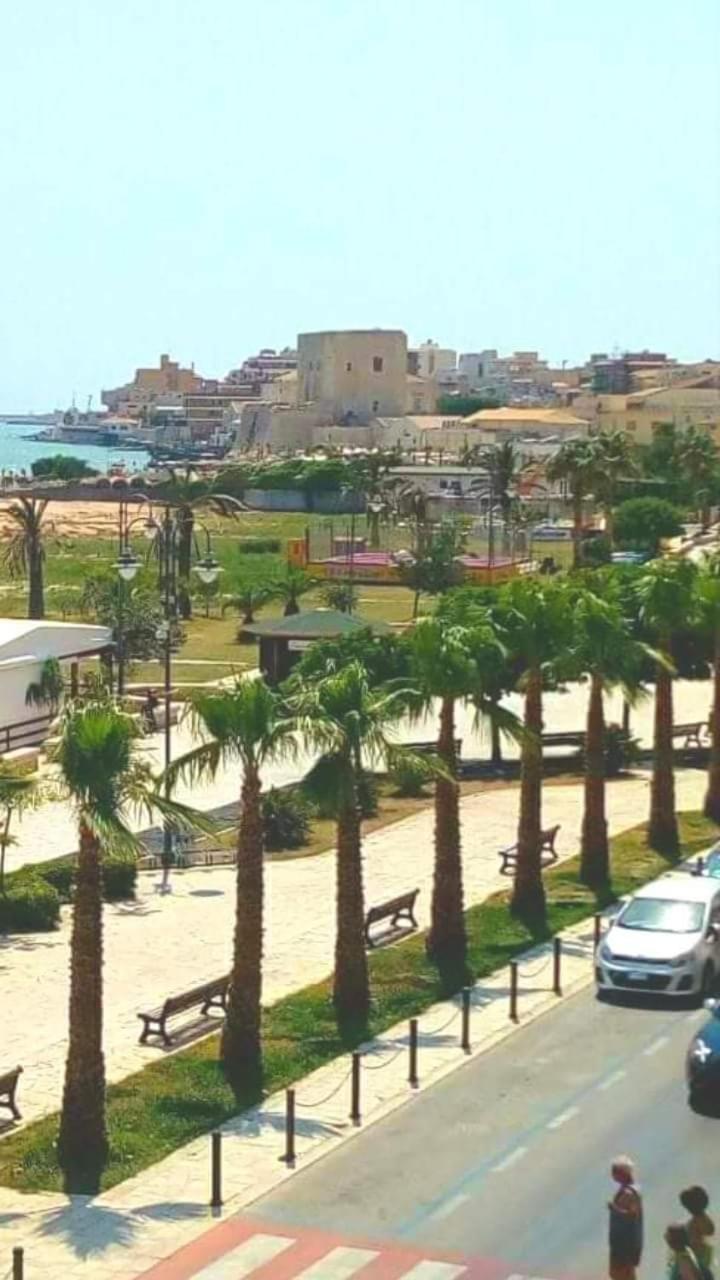 A Pozzallo Vicino Al Mare Villa Luaran gambar