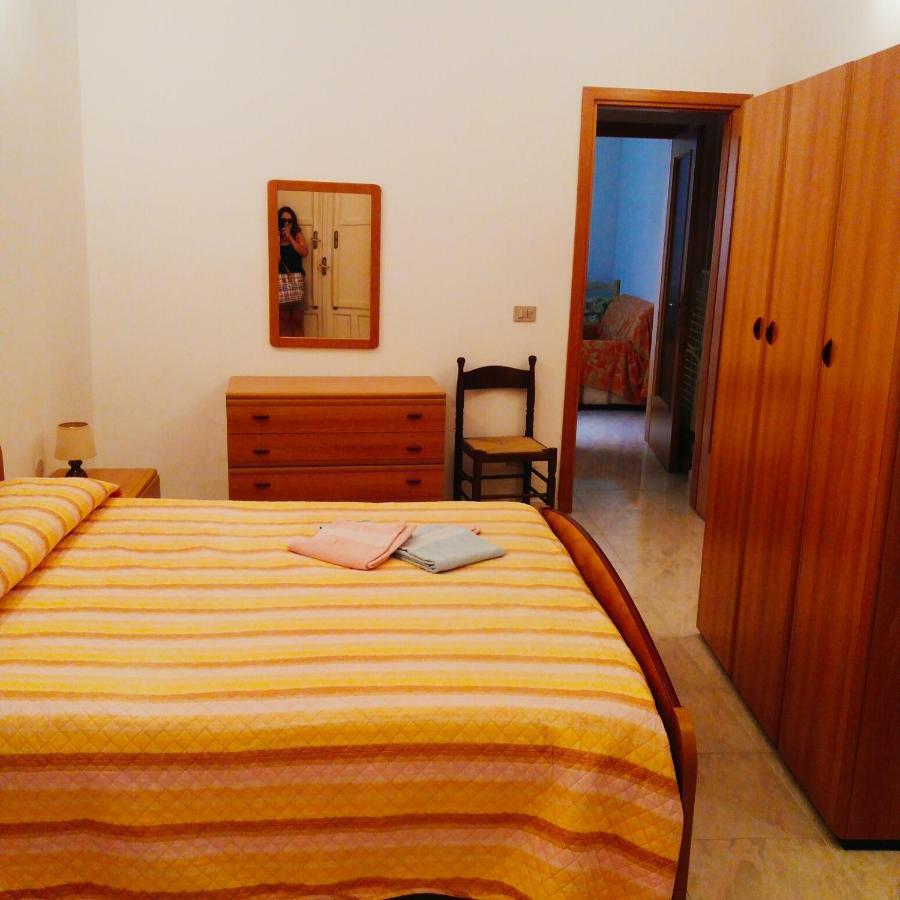 A Pozzallo Vicino Al Mare Villa Luaran gambar