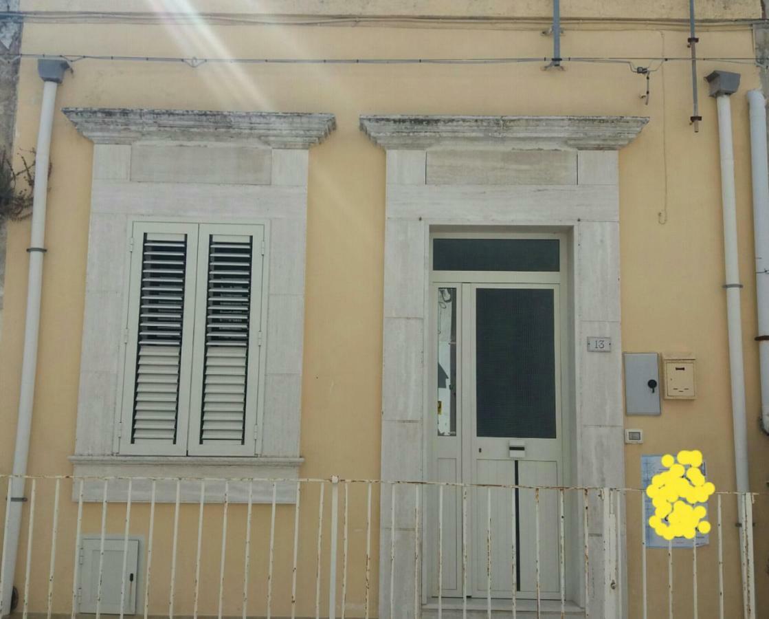 A Pozzallo Vicino Al Mare Villa Luaran gambar
