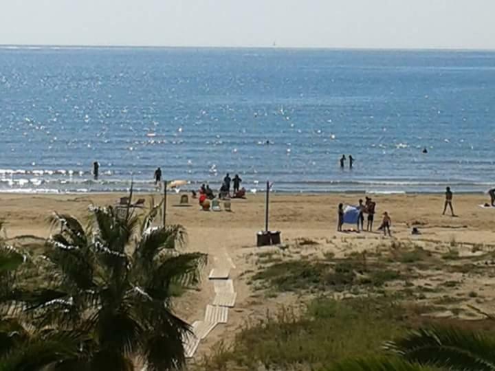 A Pozzallo Vicino Al Mare Villa Luaran gambar