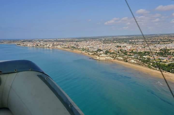 A Pozzallo Vicino Al Mare Villa Luaran gambar